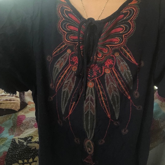 Forever 21 boho top. - Picture 3 of 5